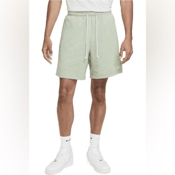 Nike Standard Issue Green Basketball Shorts Dri-FIT Sweat Short - Picture 1 of 12